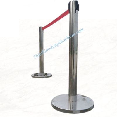 Cột chắn inox dây kéo 5m đỏ